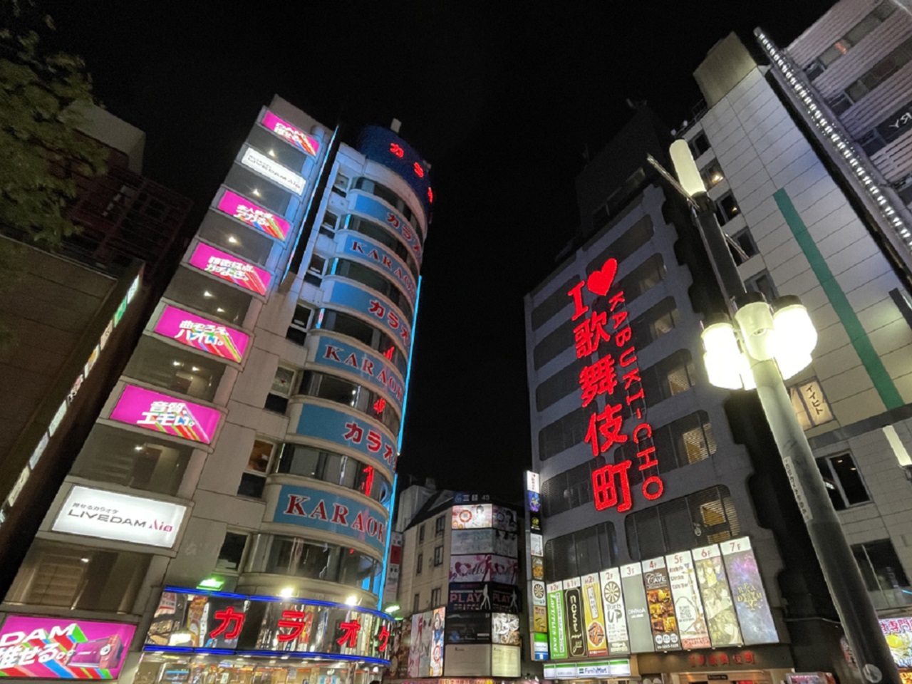 日本のみならずアジア代表する繁華街である新宿区|代行ナビ