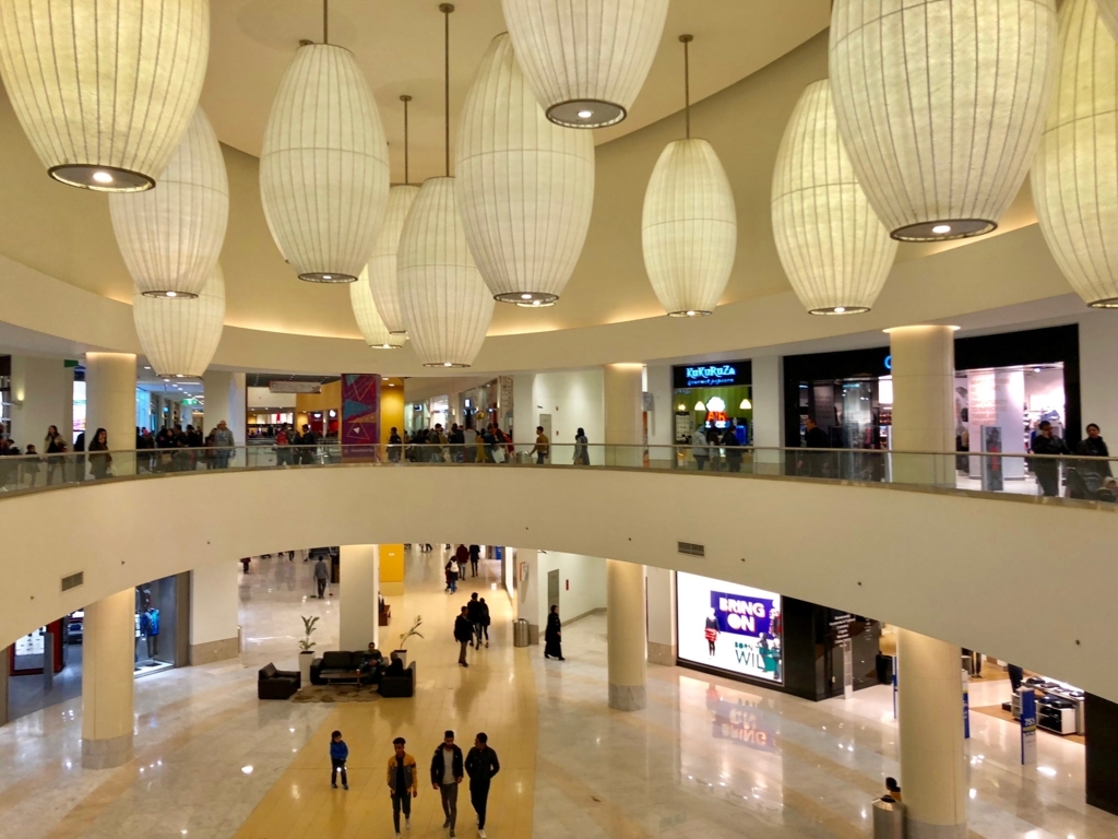 エジプト カイロ国際空港近く ショッピングモール「カイロフェスティバルシティ」、何でも揃う人気の巨大モール - 空飛ぶおばさん旅日記・壱
