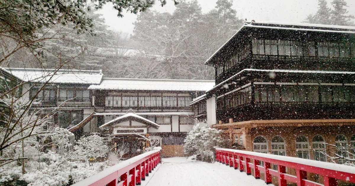 紅葉の四万温泉「積善館」で湯治。 千と千尋の神隠しのモデルと言われる古～い古～い建物妖怪も来るかもね。』四万温泉 群馬県 の旅行記・ブログ byスイカさん