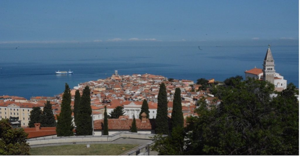 169 地中海沿いの港町マルセイユ フランス 5にしきよWORLD.com