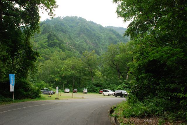 公共交通機関で飯豊山荘へ - niceshotpeteの山旅