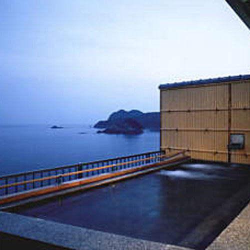 ホテル白い燈台の施設情報 - ベストリザーブ・宿ぷらざ国内宿泊予約