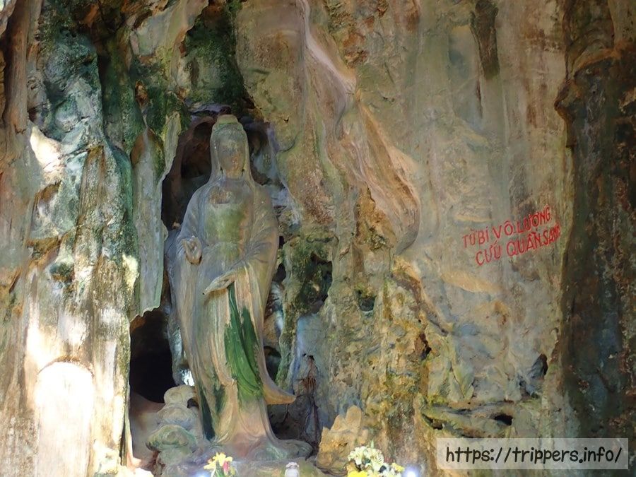 神秘的な五行山マーブルマウンテン 見どころ・回り方・入り口・料金・行き方