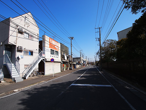 鉄道／貨物］鶴見線安善駅で入れ換え作業を見る : 新・日々の雑感