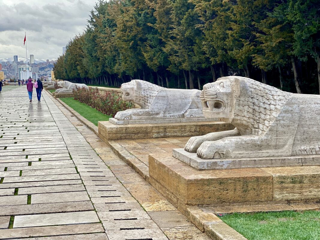 トルコでの初料理とアタテュルク廟。 - 世界一周 めし旅