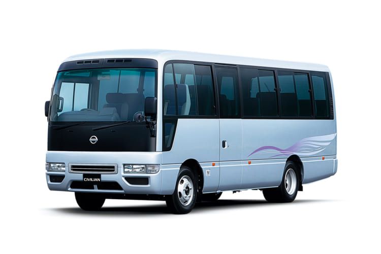 10人乗車5人就寝エアコン搭載、居住性も走行性能も求める人に最適な国産バスがベースのキャンピングカーAUTO CAMPER オートキャンパー