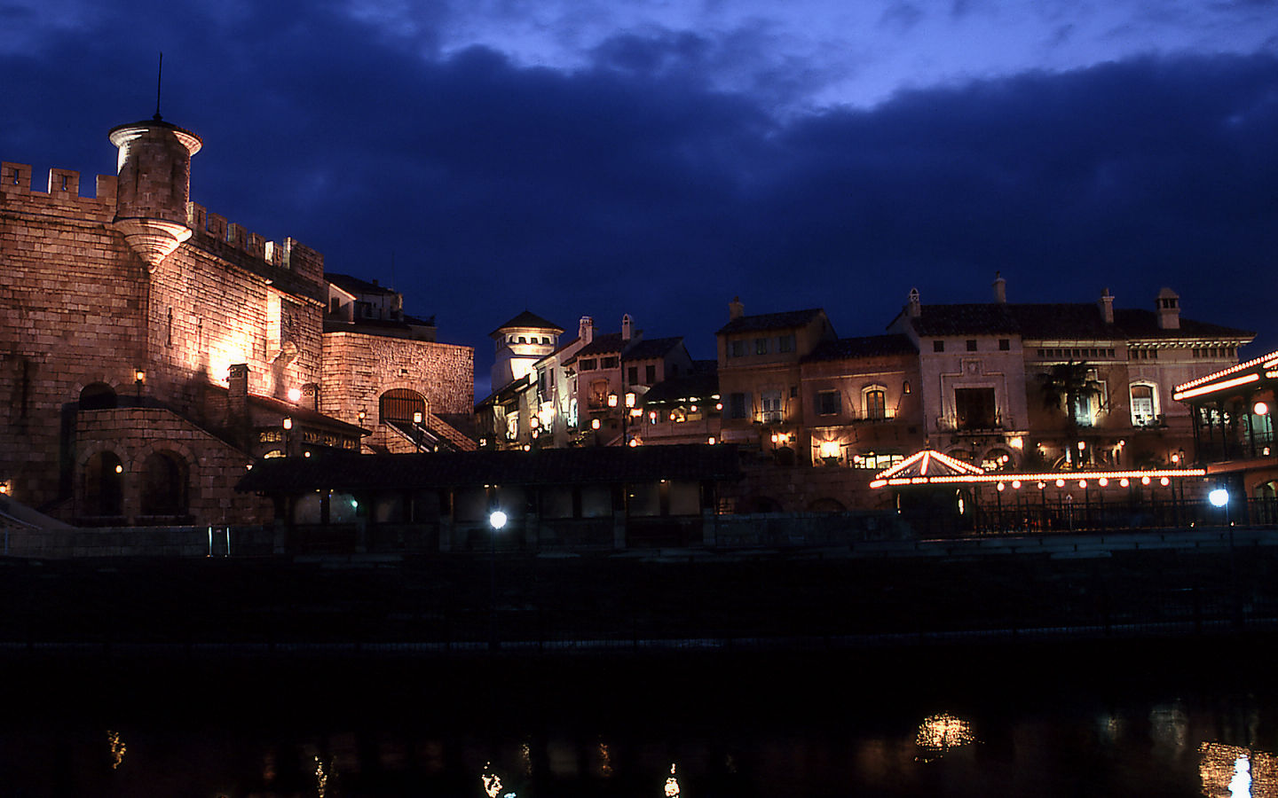 カメラ女子必見＊ロマンチックな時を演出する“ヨーロッパの素敵な夜景スポット”5選キナリノ