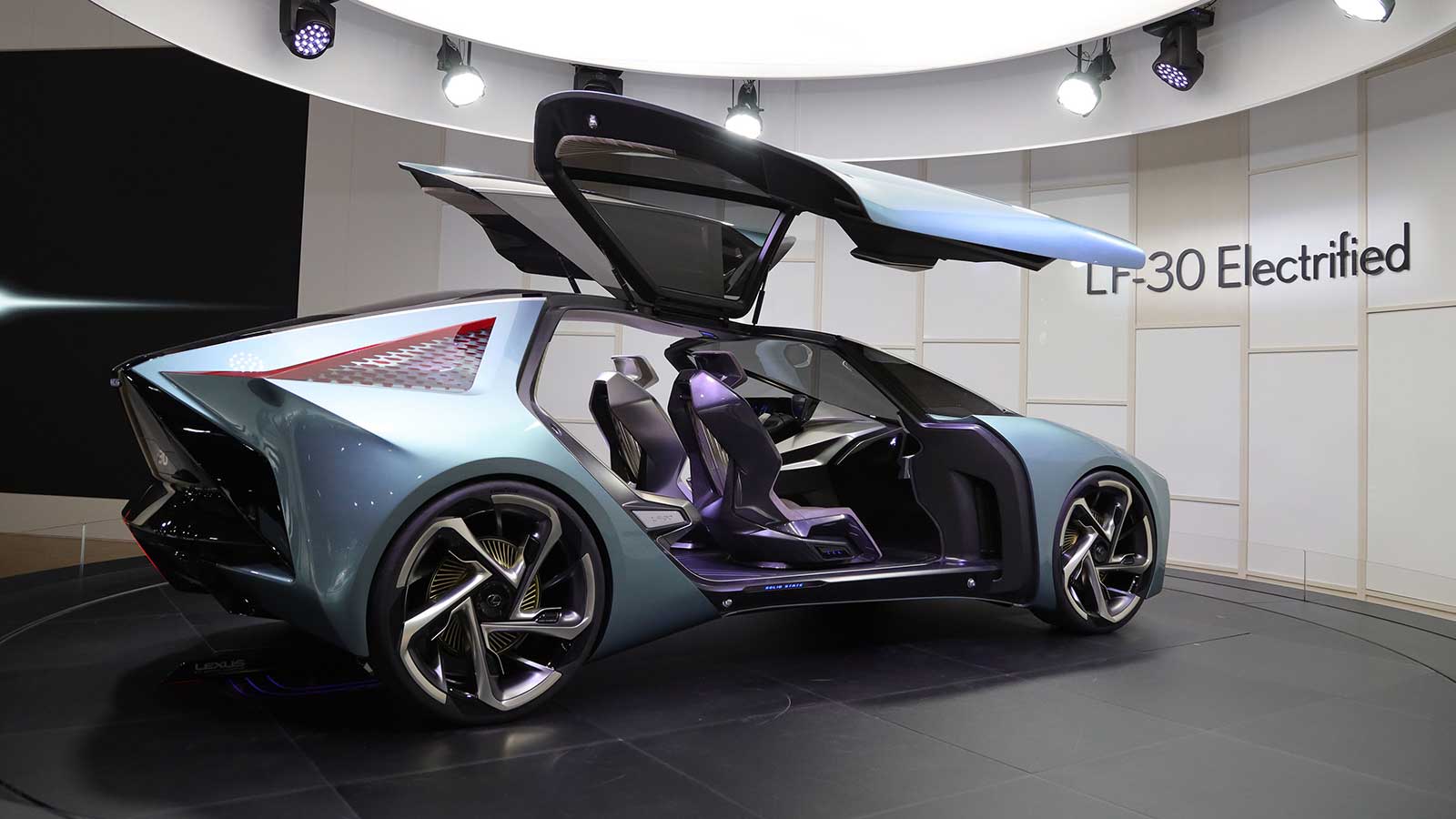 輝かしい繁栄の1989年は超豪華、すごいぞニッポン！1989年 第28回東京モーターショー前編 東京モーターショー