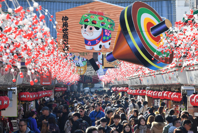 東京都」浅草寺 西参道商店街の風景の写真素材75277630- PIXTA