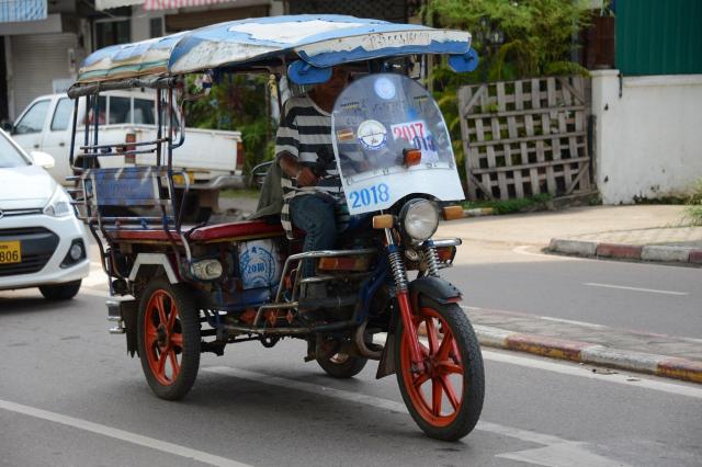世界の交通手段 第2回 タイの「トゥクトゥク」 -ジョブライセンス