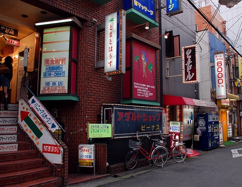 尼崎駅近くのおすすめソープ嬢 | アガる風俗情報