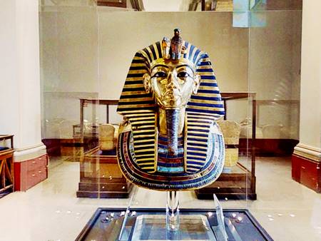 カイロ観光では必見！エジプト考古博物館の見どころ・料金・楽しみ方のコツ – 異国のおたより