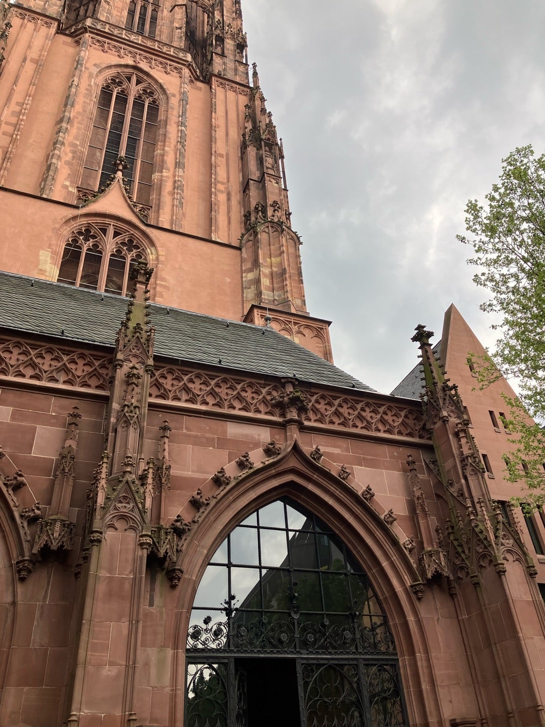 プライベートツアー 日本語ドライバーガイドと専用車で行く 世界遺産ライン川とケルン大聖堂