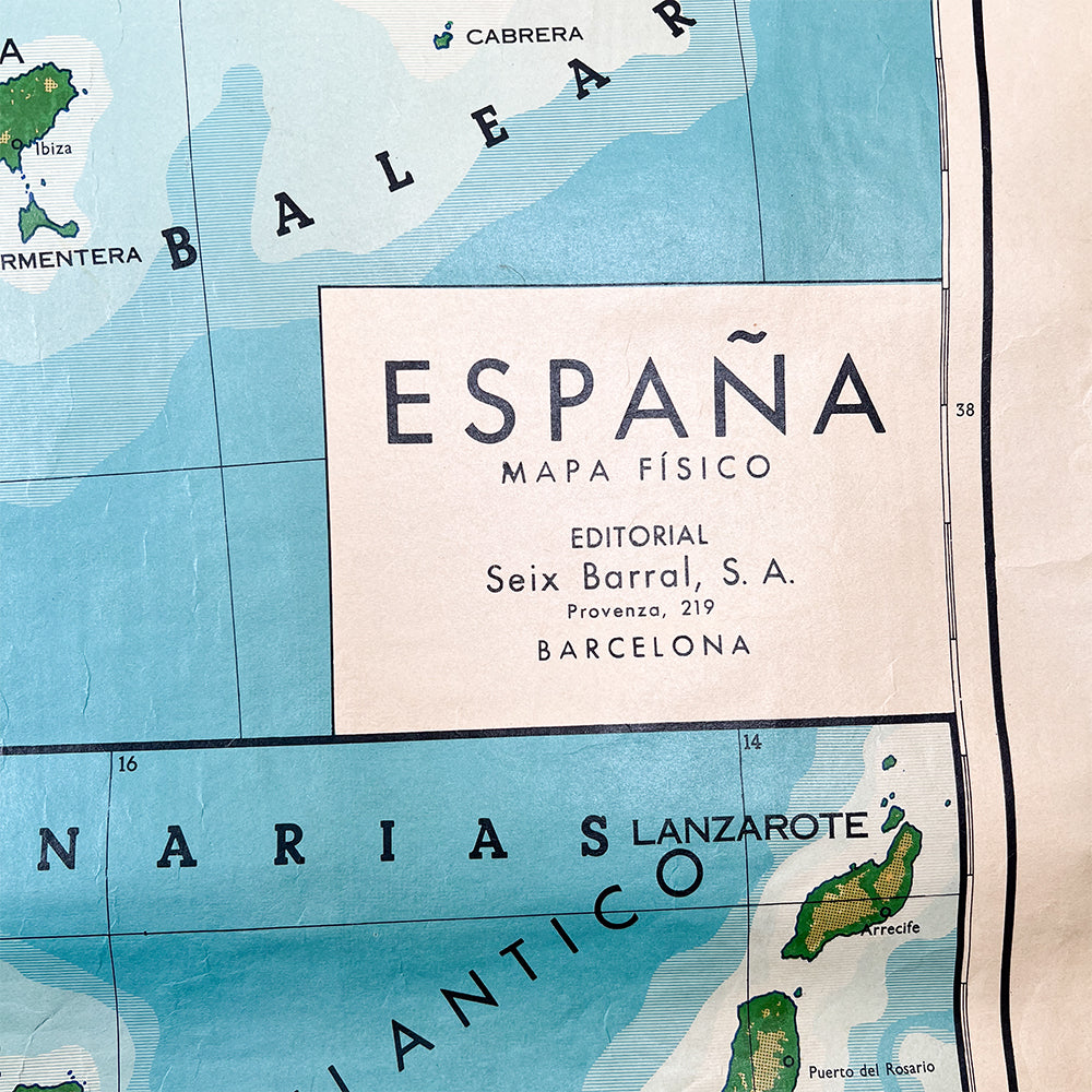 スペインの国旗と地図のデザイン地図国旗ベクトル ファイルPremiumベクトル素材