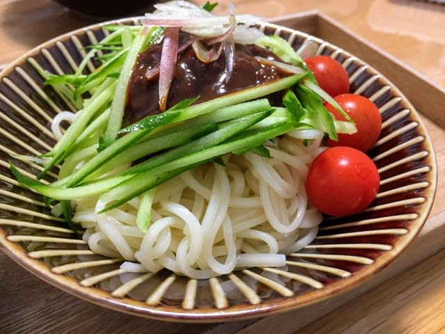 盛岡市駅前通1-48 盛岡駅構内2F 盛岡冷麺専門店‼️ 冷麺ダイニング