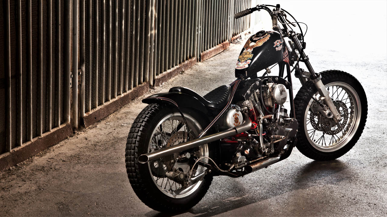 スペシャル ビンテージ ハーレー クルーザースタイル パンヘッドエンジン搭載のカスタムハーレー