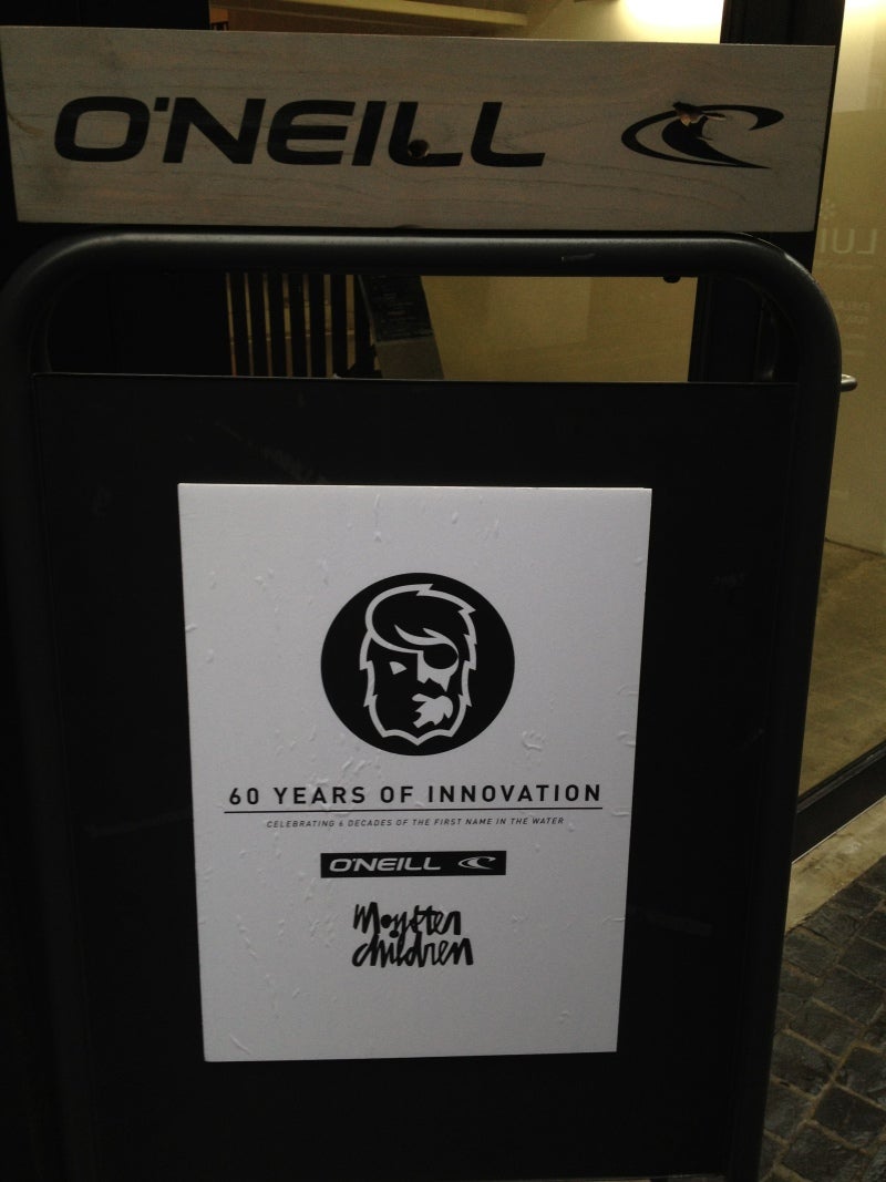 DOVE SURFING WETSUITS 2025春夏の最新ウエットスーツBlue.ブルーサーフサイド・スタイル・マガジン雑誌