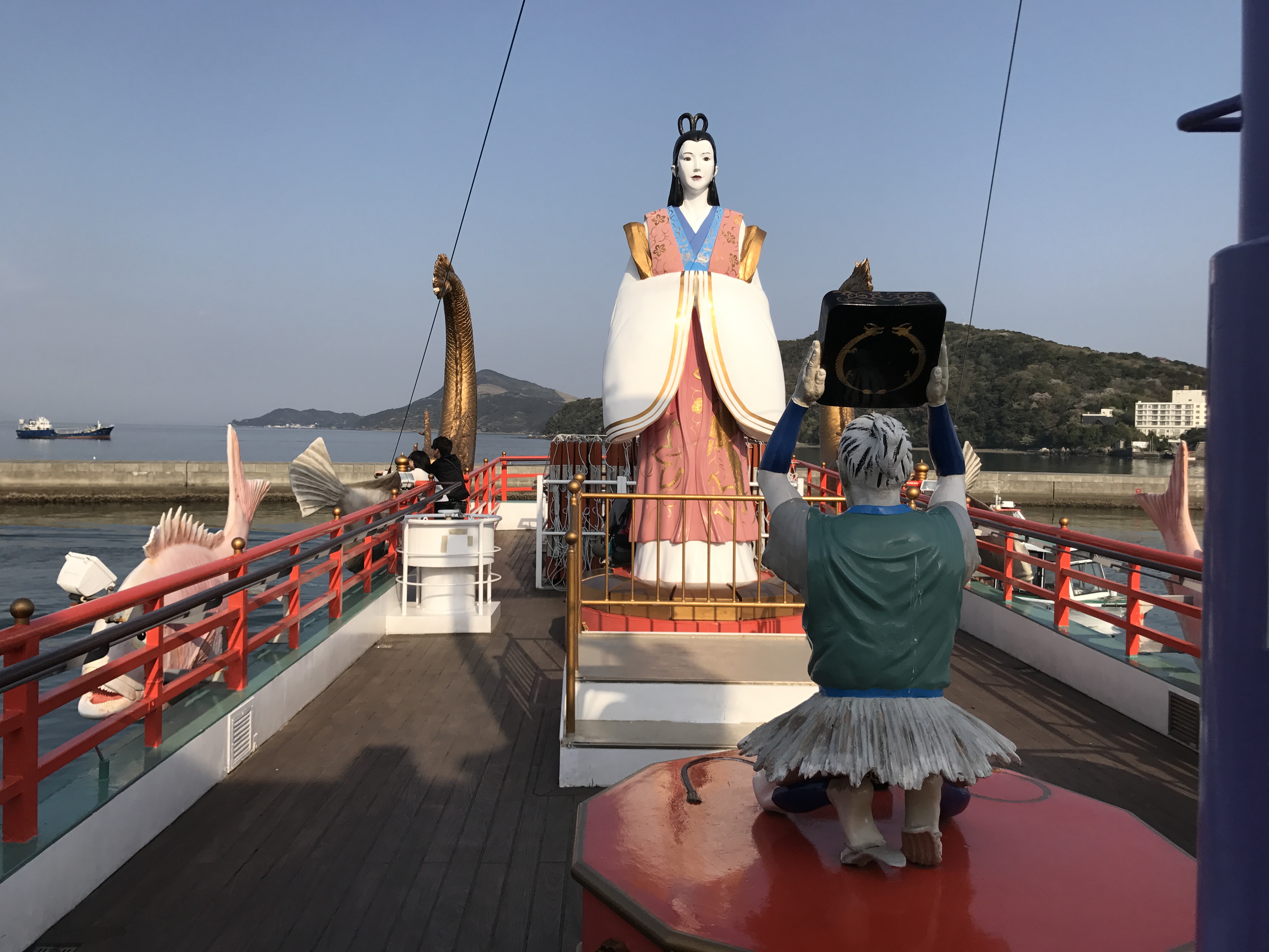 志摩マリンレジャー鳥羽湾めぐりとイルカ島・賢島エスパーニャクルーズ 英虞湾遊覧 ・英虞湾定期船