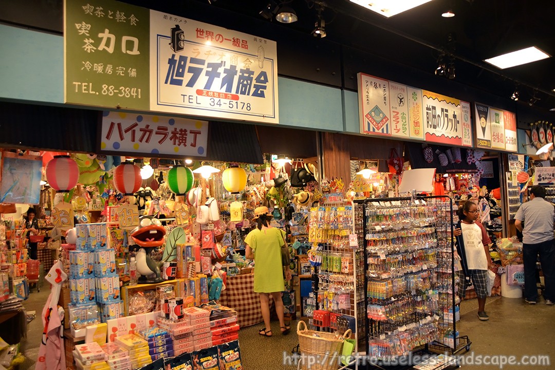 お台場の昭和レトロなテーマパークでタイムスリップ体験