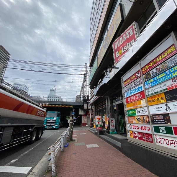 兵庫県の試写室・映画館の音響・映像設備の設計、機器設置工事