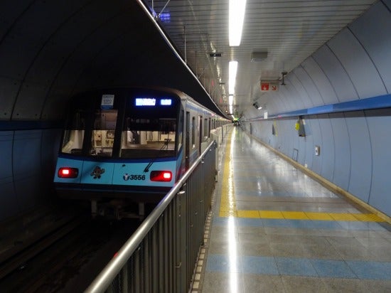 構内案内新高島駅みなとみらい線横浜高速鉄道株式会社