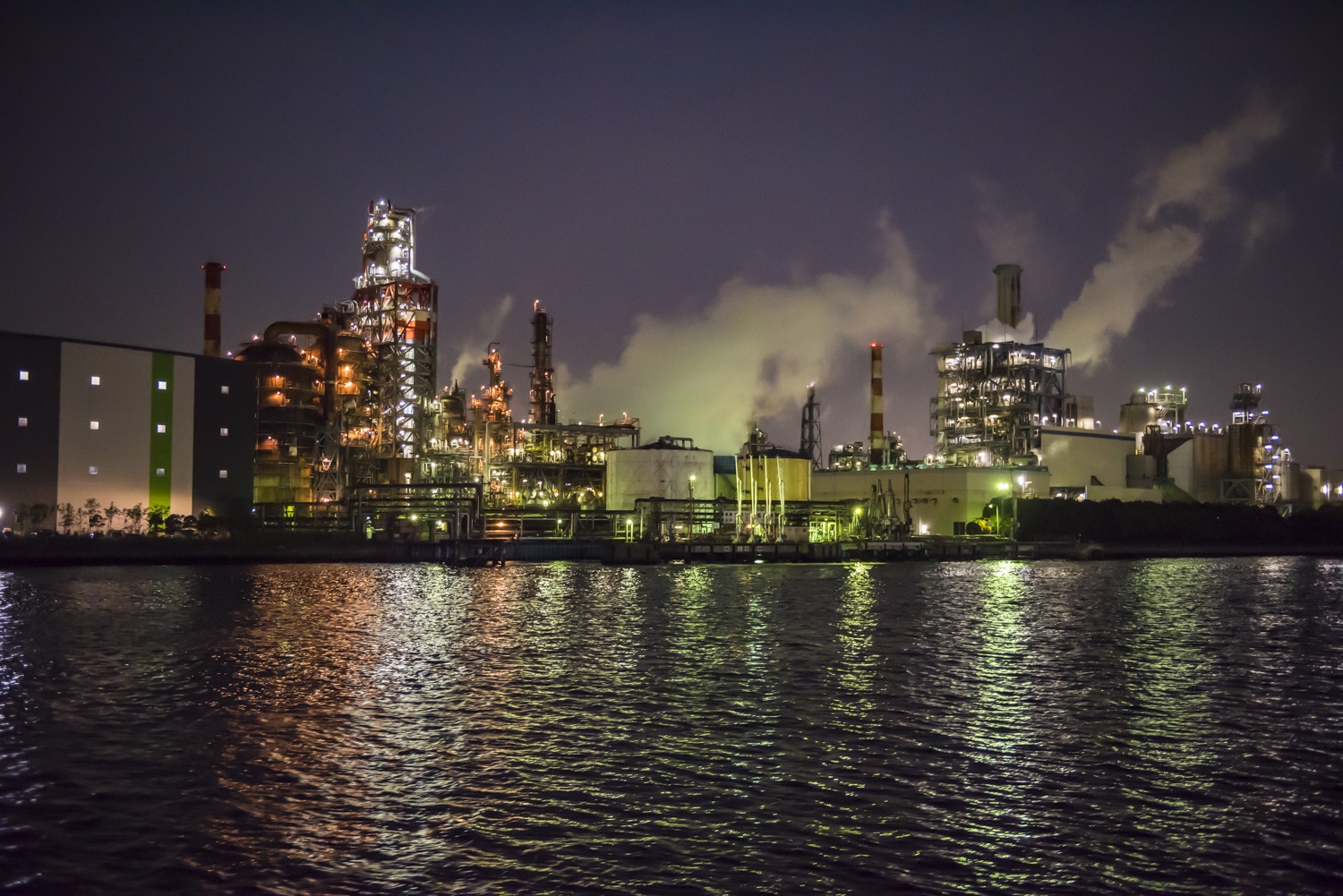 工場夜景ジャングルクルーズスポット一覧かながわ 横浜観光ならアットヨコハマ 公式