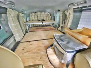 車中泊ベッドDIY テーブルとしても使えて、コンパクトに収納できるベッドのベース製作