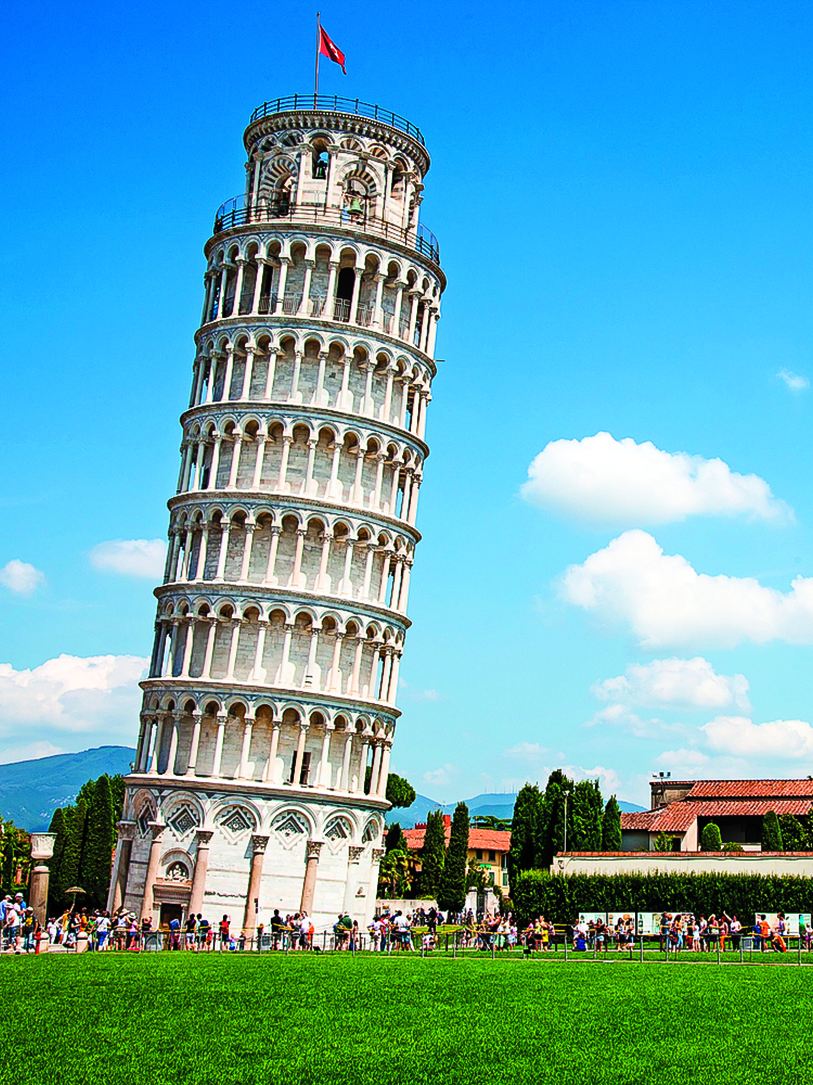 ピサの「ミラコリ広場」、ユネスコ世界遺産のドゥオーモ広場 ⋆ FullTravel.it