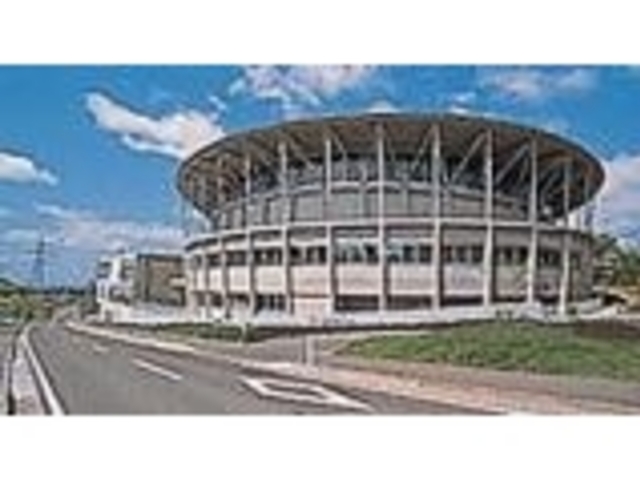 京都アクアリーナ 西京極総合運動公園プール施設兼アイススケートリンク ミズノ