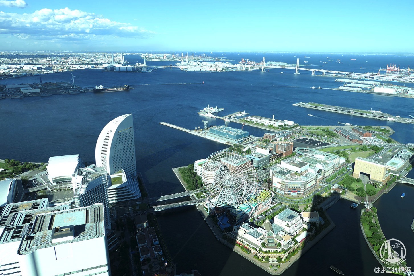 スカイカフェ横浜ランドマークタワー69階 地上273mにあるカフェレストラン