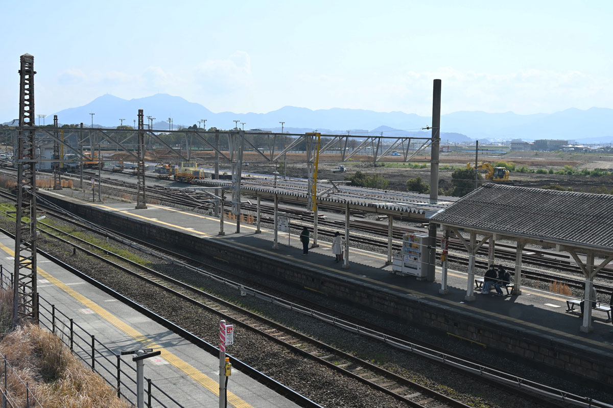 遠賀川駅の古レール その2 : 九州の古レール見て歩き