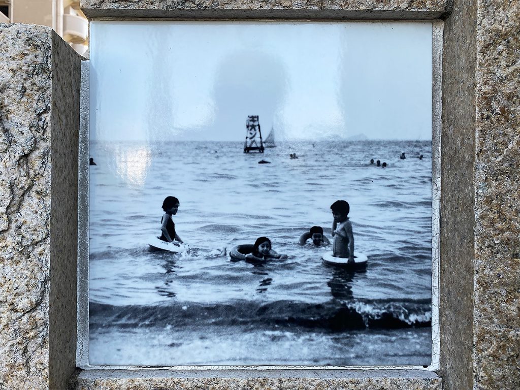 公式 福岡市＜ fukuokapics 1月：積雪の百道浜 ＞