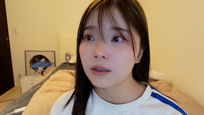 YouTuber・加藤ひなた、豊胸疑惑を完全否定 カメラに魂の叫び「私の裸も見たことのない人たち」「最初と今の胸、見たんか？」（1/2 ページ） - 