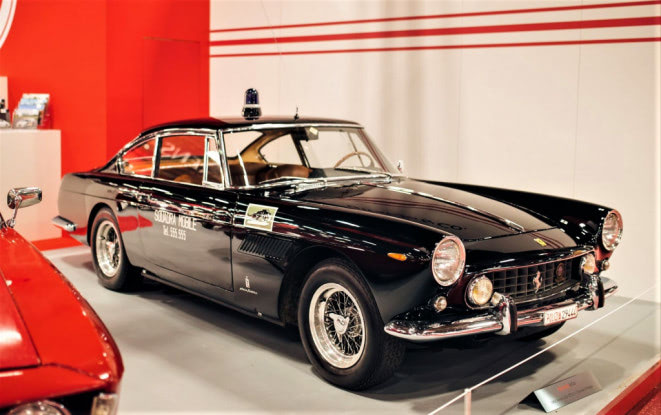 イタリアパトカー サイレンTikTok