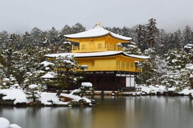 寒いからこそ美しい。冬に訪れたい“京都の名所＆近郊カフェ” 冬の旅支度ガイド付きキナリノ