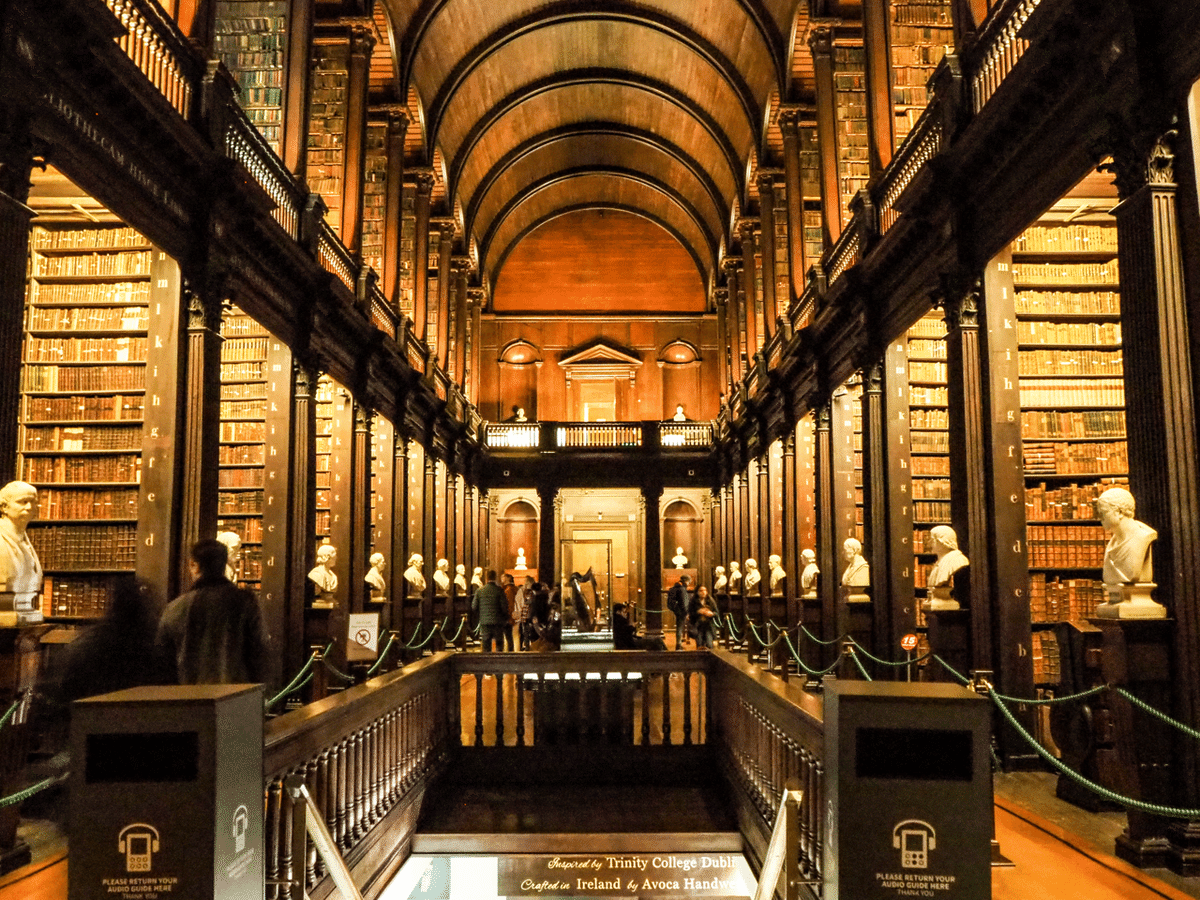 ダブリンへ来たならトリニティ・カレッジは必見スポット - のんびり、海外自由旅行のすすめ