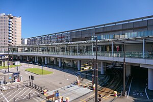 Feel Fine! : 高岡駅からあいの風とやま鉄道〜IRいしかわ鉄道直通普通金沢行きに乗車