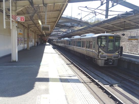 鉄道駅探訪 「西宮名塩駅」 JR西日本・福知山線: 人生ゆるゆる途中下車