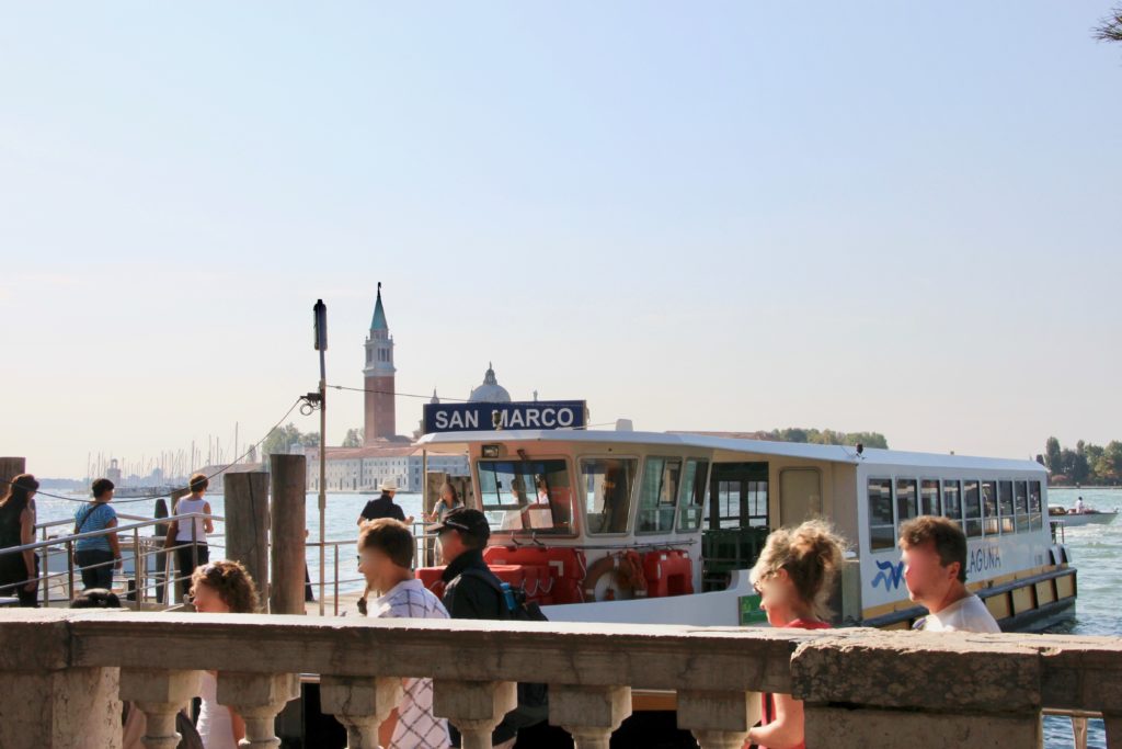 イタリア＆フランス旅行記'2513ベネチア空港からAF便でパリへ！シャルル・ド・ゴール空港から市内への行き方も ベネチア〜パリ移動＆空港アクセス完全ガイド- 旅行記録