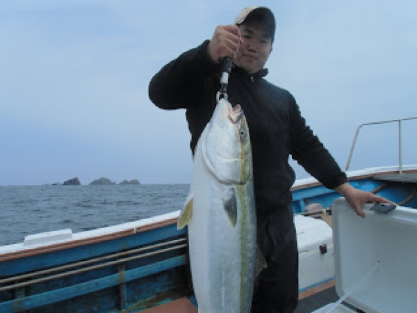能登半島の孤島 舳倉島の釣行記です