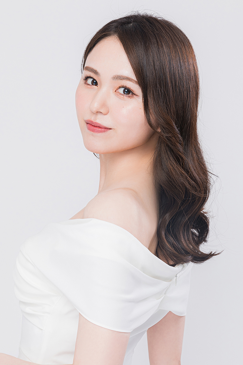 Amazon.co.jp: 如月美樹: 本、バイオグラフィー、最新アップデート