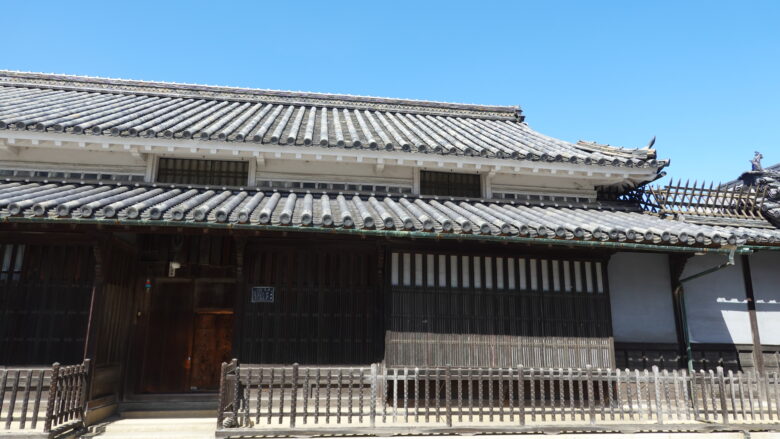 旧矢掛脇本陣高草家住宅 旧山陽道- Monumento