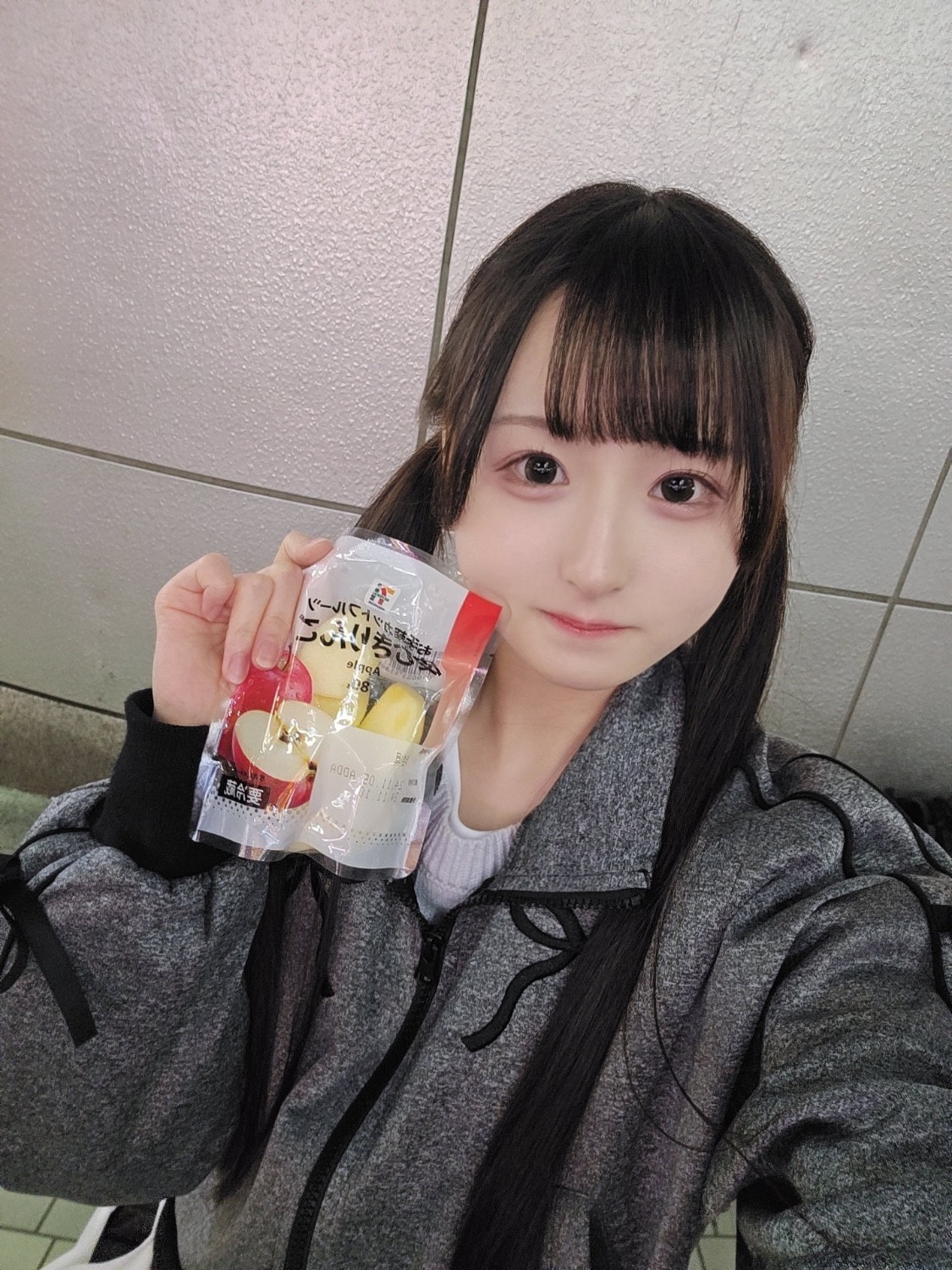 斉藤 百香 - プロフィール