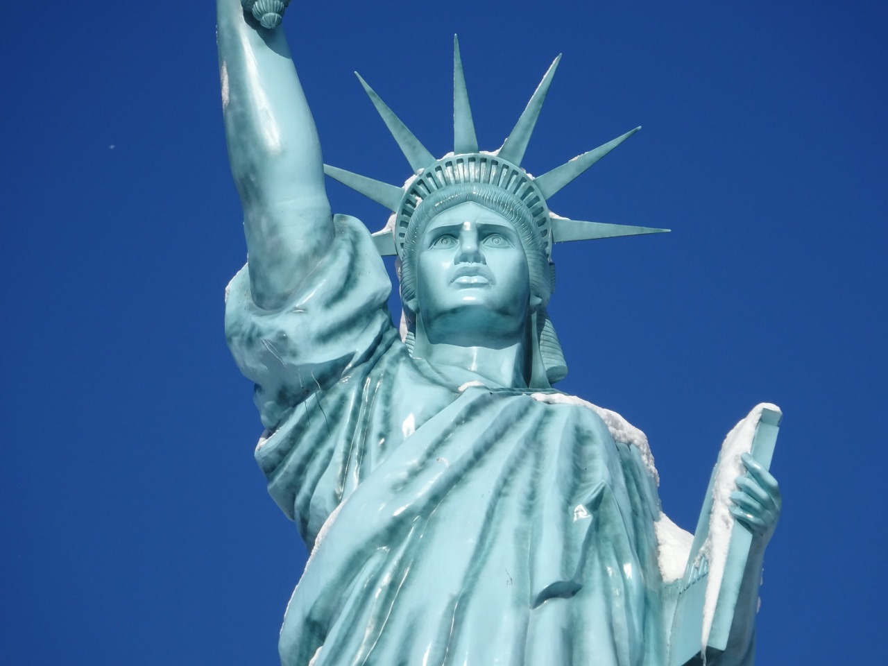 ニューヨーク州：自由の女神像の観光ガイドVisit the USA