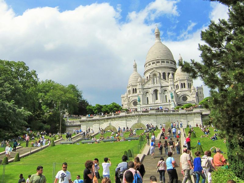 在住者が語るパリ18区の治安！18区に潜む危険とモンマルトル観光の注意点 – paris