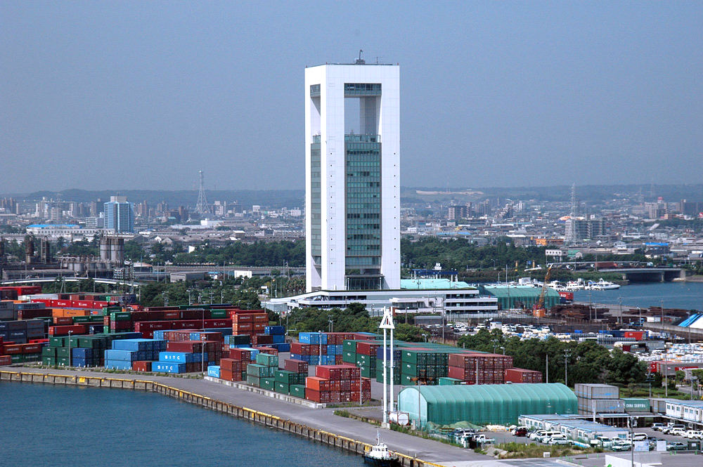 四日市港ポートビルの楽しみ方まとめ！うみてらす14の展望・カフェ・工場夜景観光スポットも紹介