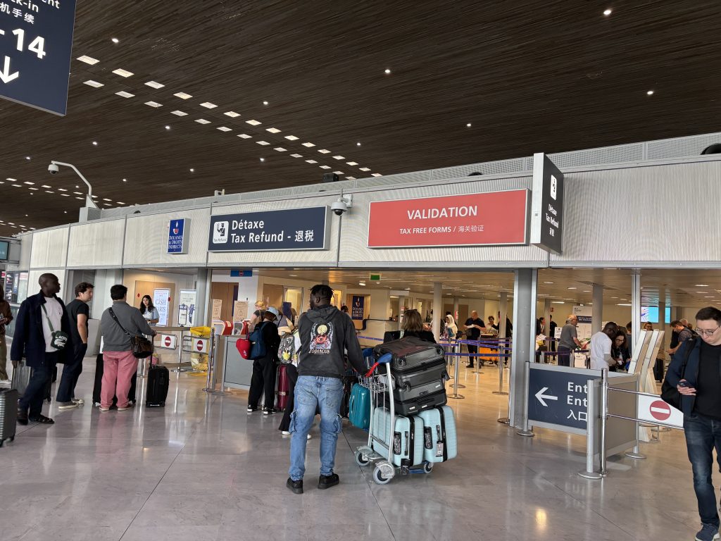 □パリから出国パリナビ