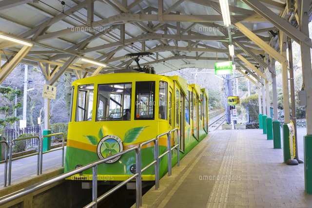 東京 八王子市 初夏の高尾山ケーブルカー清滝駅 写真素材6352075- フォトライブラリー