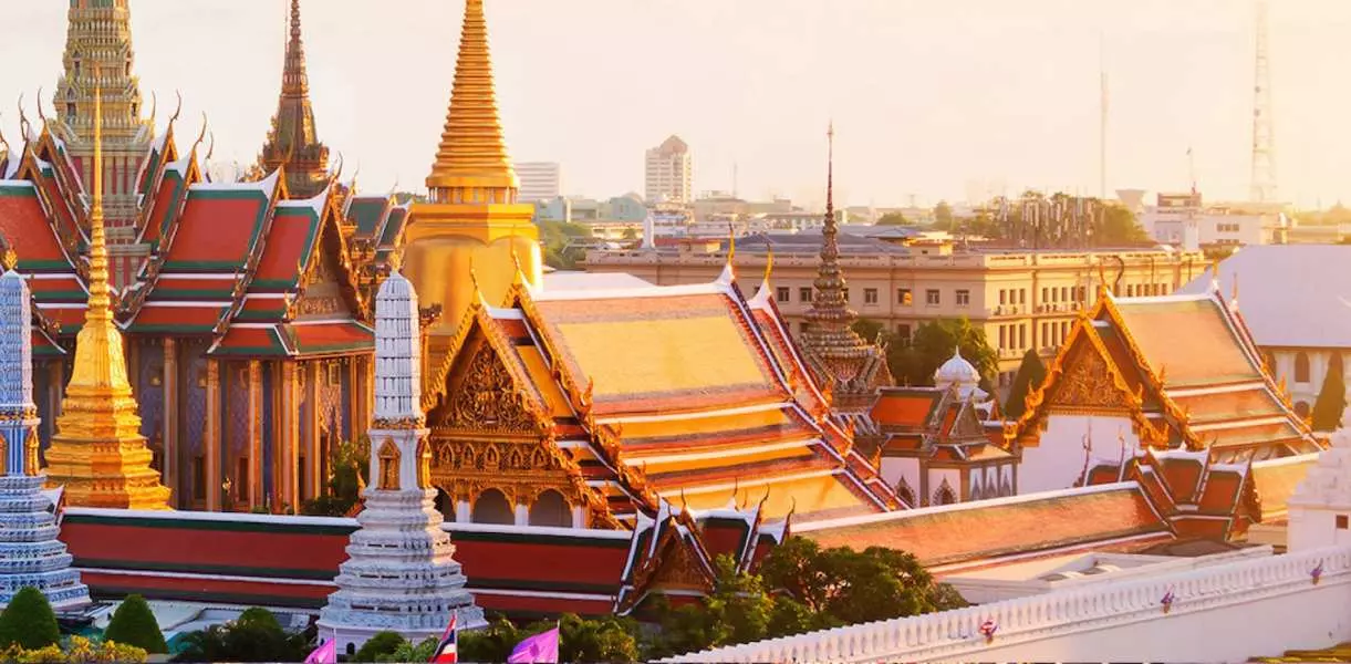 チャータータクシー格安バンコク近郊の旅 日本人対応で安心