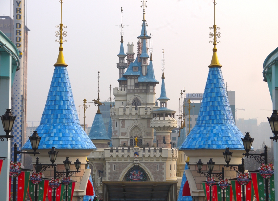 ロッテワールド - Wikipedia